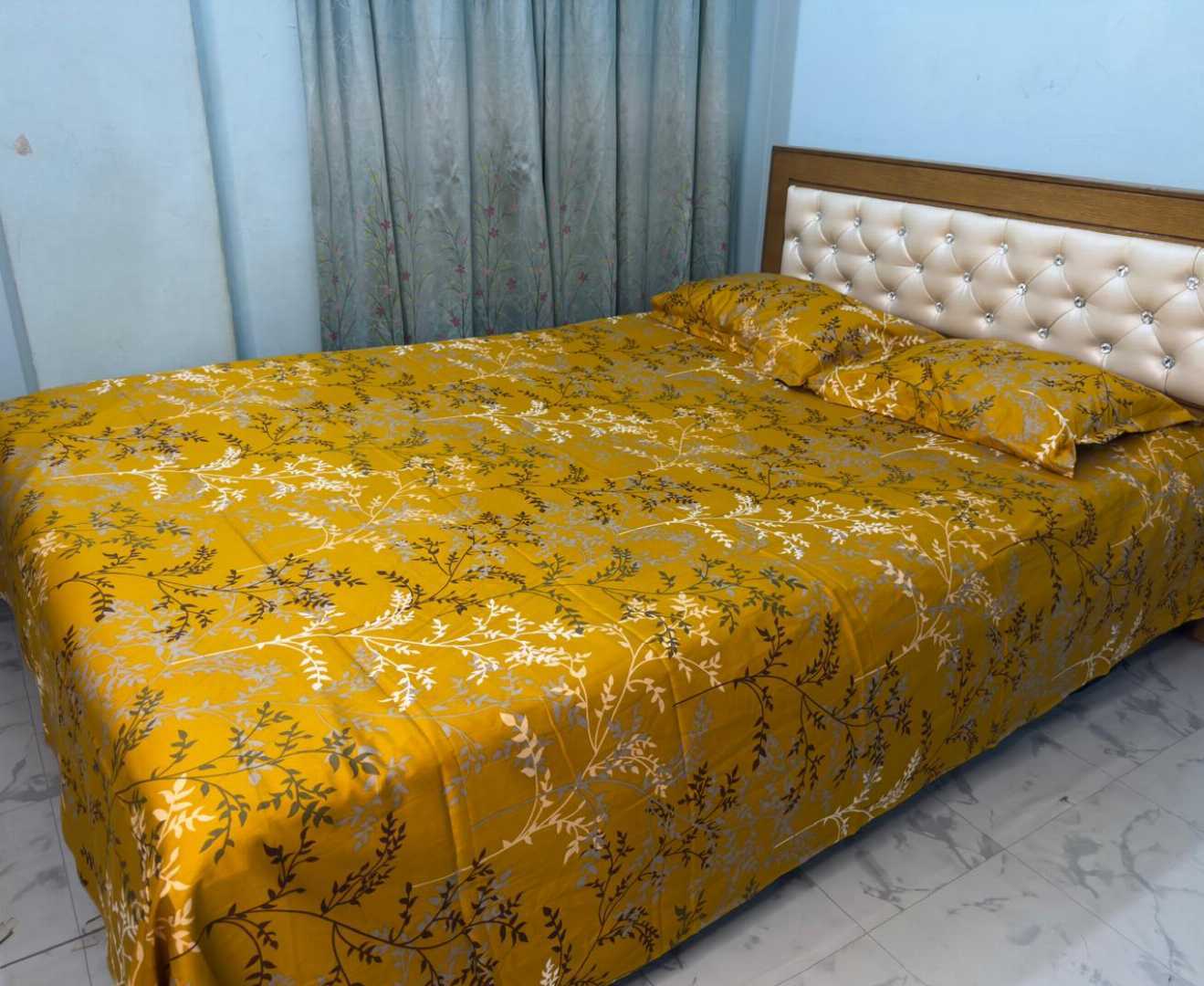 King,Size,Panel,Bed,sheet,with,Matching,Pillow,cover.